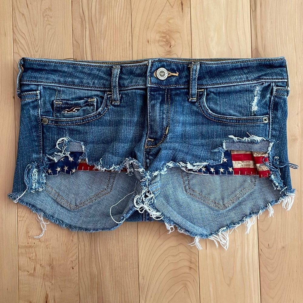 Hollister American Flag Jean Shorts - Size 1S